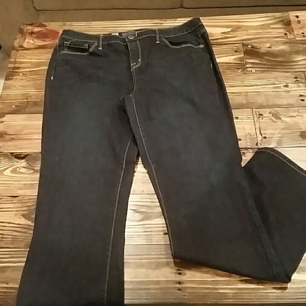 NWOT Mossimo dark wash boot cut premium denim